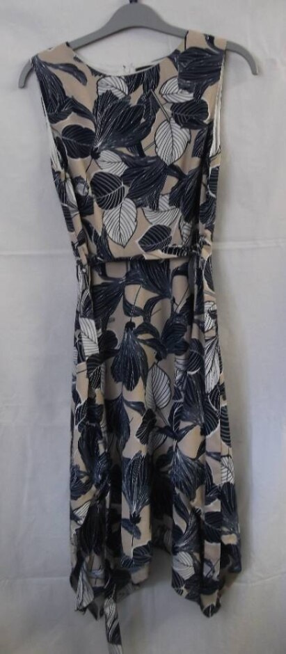 Mela London Sleeveless Dress Blue Mix Size: 8