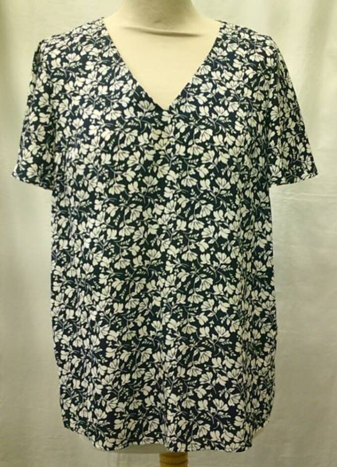 M&s Marks & Spencer Blouse Navy Mix Size: 12