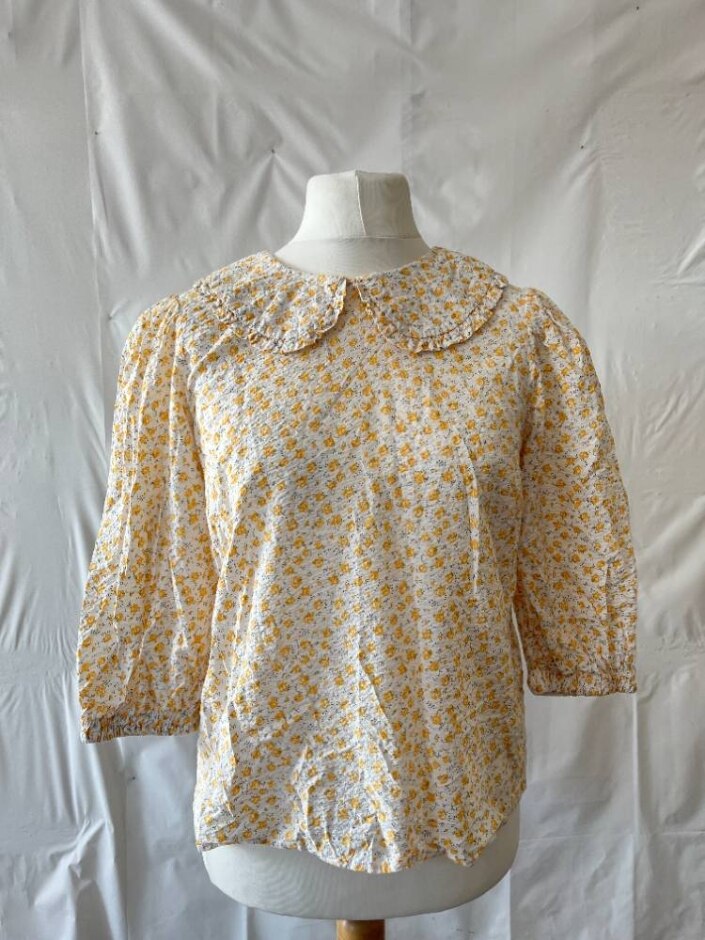 New Look Floral Long Sleeved Blouse White Size: 12