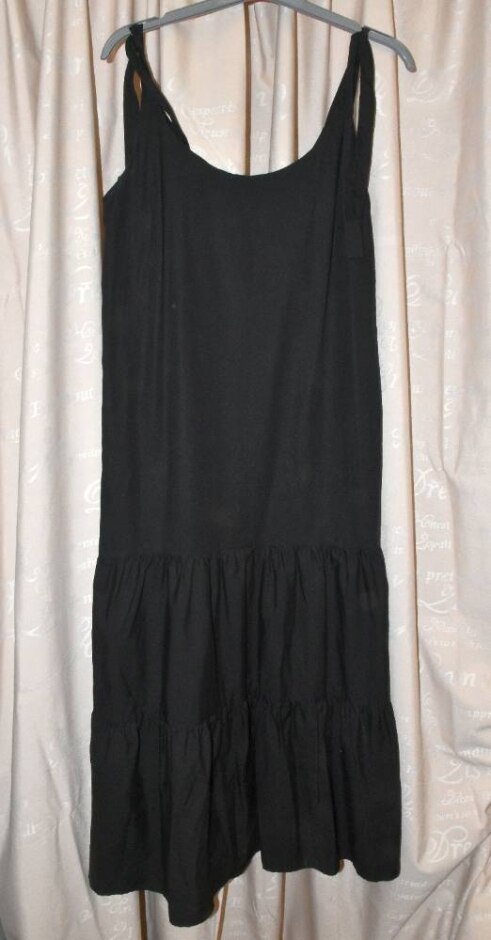 Wat. The Brand Strappy Tiered Summer Dress Black Size: 10