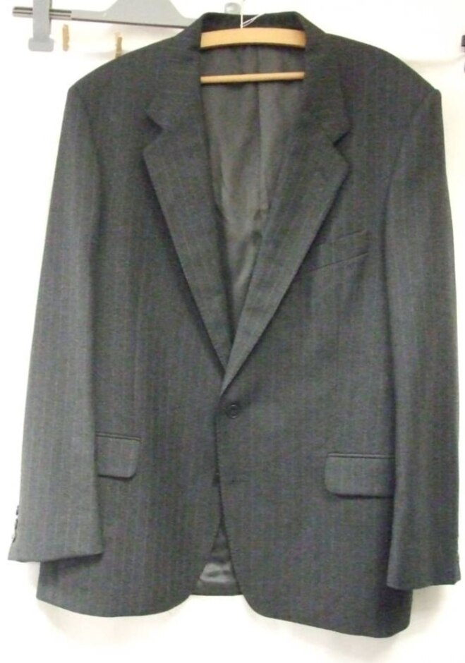Jaeger Wool Single Breasted Jacket Grey Pin Stripe Size: 44" Chest