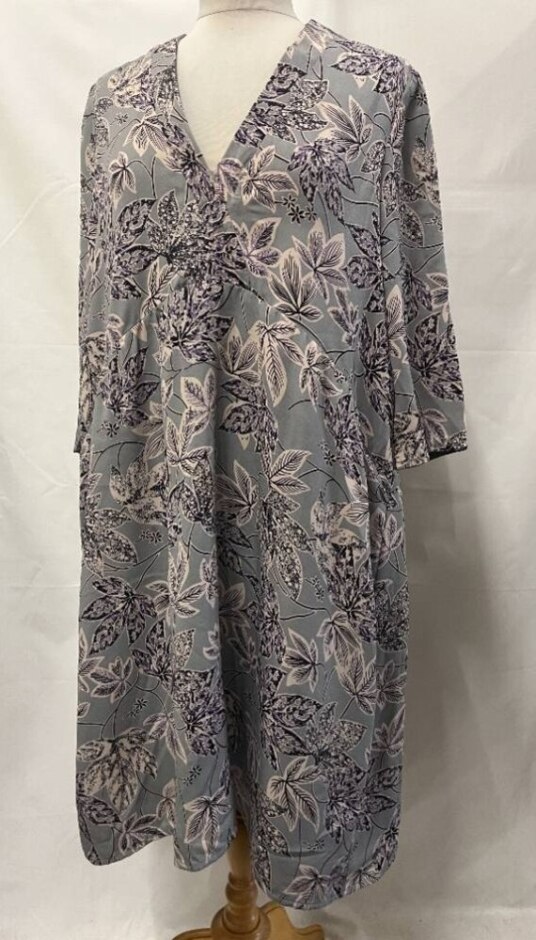 Handmade Leaf Print Smock Dress Grey & Purple Size: 14