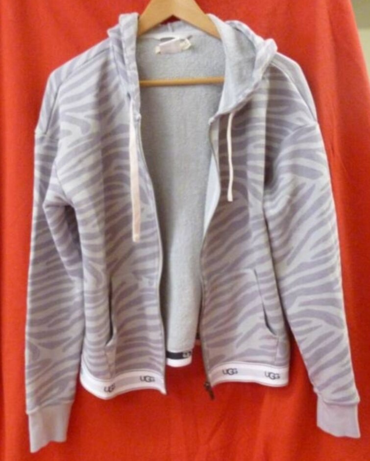 Ugg Hoodie Grey Size: M