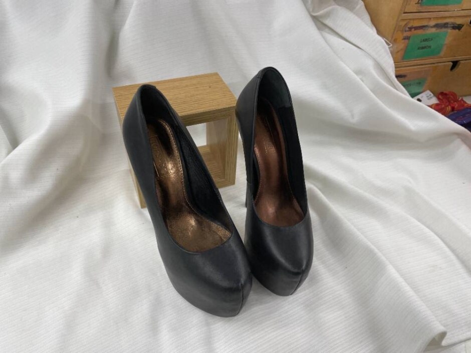 Top Shop Classic Shoes - Black Leather - Size 38 - 6.75" Heels - 2.5" Wedge