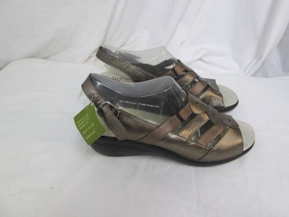 Nwt Hotter Leather Sandals Metallic Finish Size 8