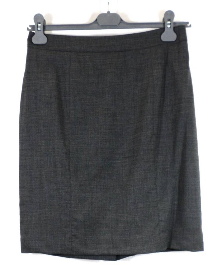 Club Monaco Pencil Skirt Grey Size: 6