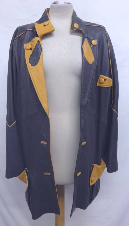 Unbranded Leather Folded Jacket Black & Gold Size: L