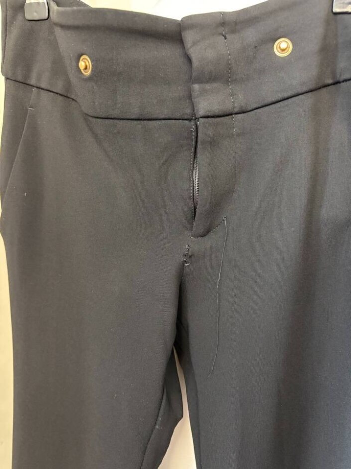 Gucci Women 75% Viscose Trousers Black Size: L