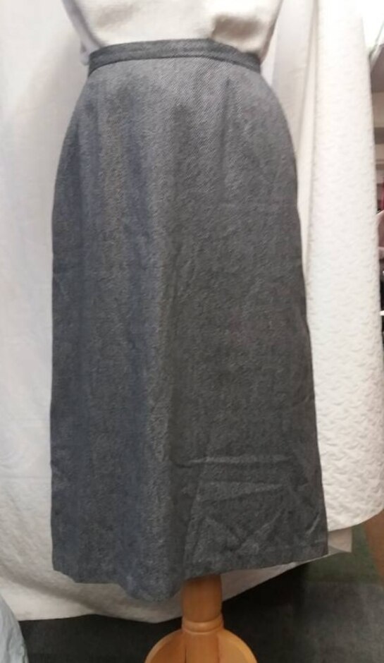 Kaleidoscope A-line Midi Skirt Black & White Size: 12