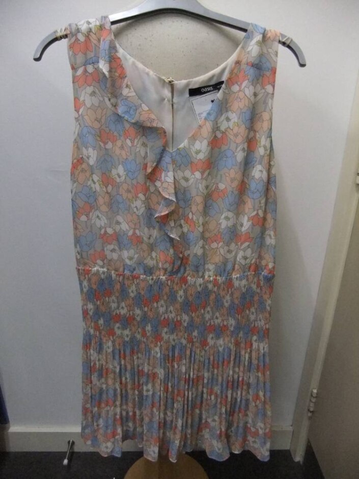Oasis Sleeveless Flowy Floral Dress  Peach + Blue Size: 14