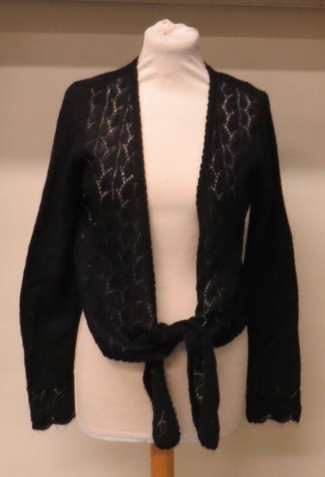 Wallis A Lace-knit Cardigan Black Size: 12