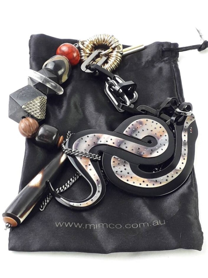 Mimco Large Pendant Snake Shape Necklace  Beaded Chain Mix N69