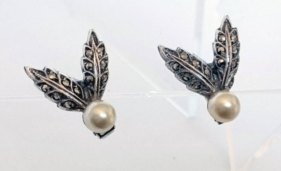 Vintage Sterling Silver& Marcasite Clip On Earrings