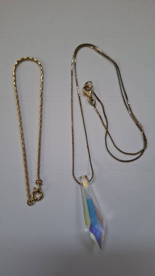 Set Of Gold Colour Clear Crystal Gem Pendant Necklace & Gold Colour Bracelet Preloved