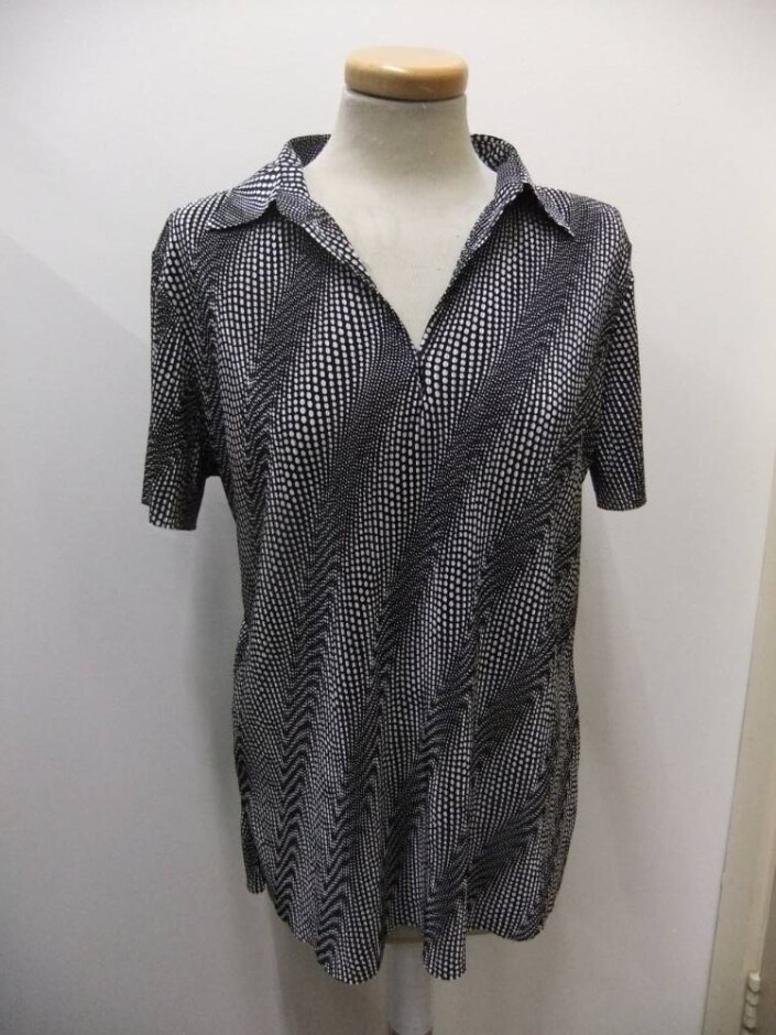M&s Marks & Spencer Collared Blouse Black And White Size: 20