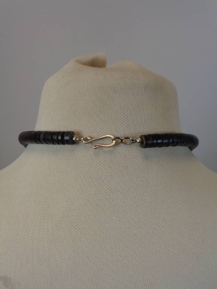 Far Eastern Polymer disc beaded choker neclace Oxfam Shop