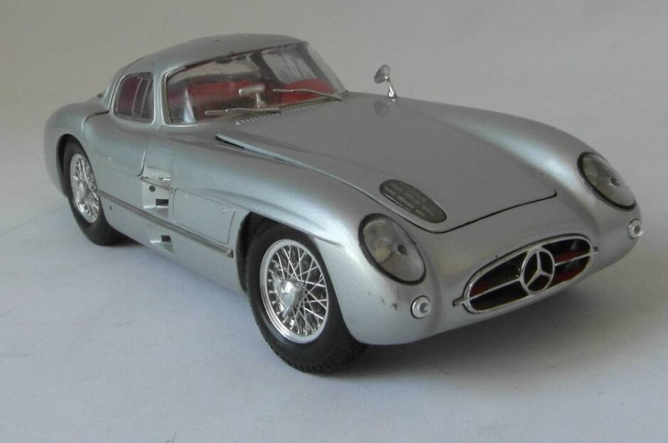 Maisto Mercedes Benz 300 Slr Unlenhuat