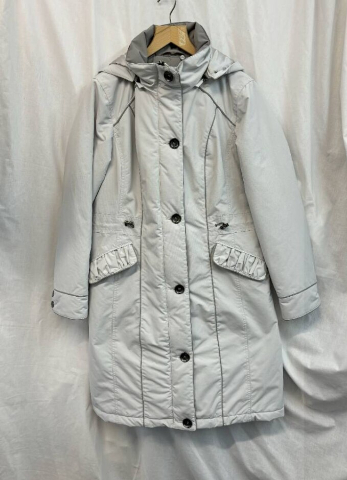 Per Una Snowstorm Jacket White Size: M