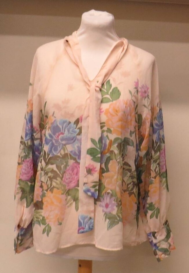Zara Long-sleeved Top Peach Size: Xs