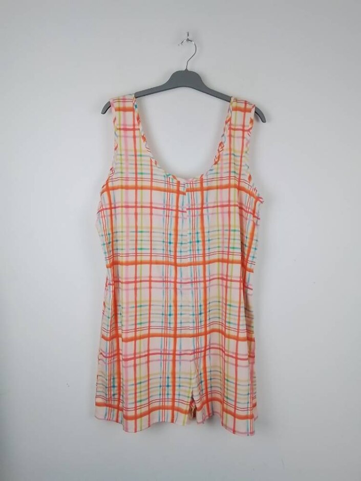 Daisy Street Daisy Street Relaxed Scoop Neck Swing Playsuit In Rainbow Check Rainbow Size: 18