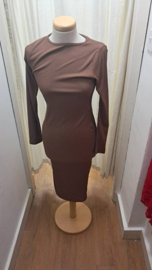 Pretty Little Thing Dress Brown Size: 10