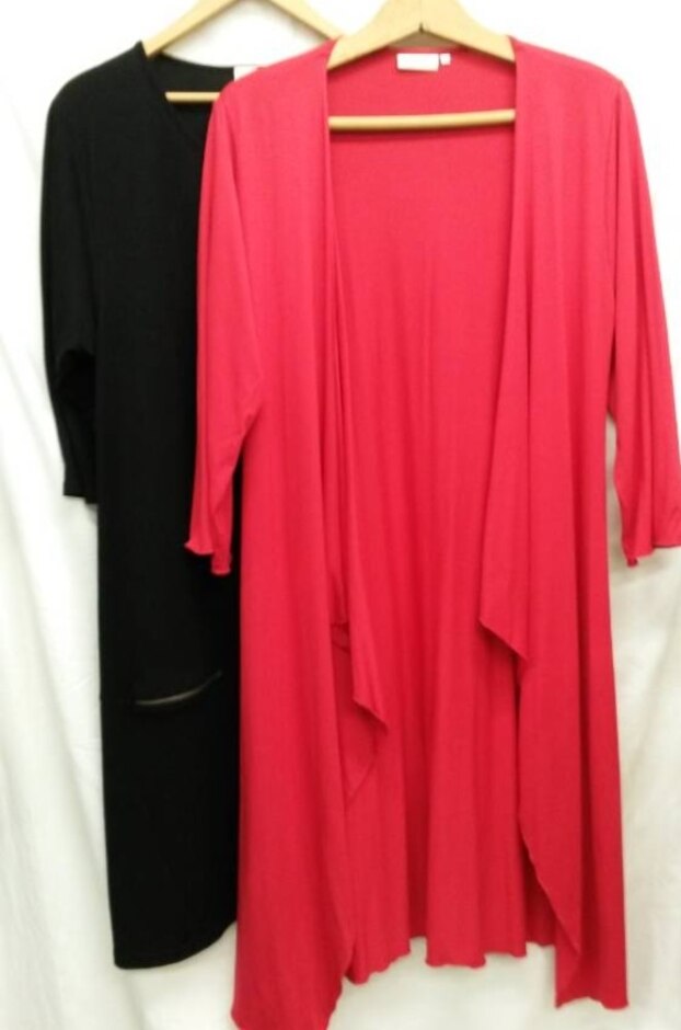 Masai Dress And  Long Cardigan Red/black Size: Xl
