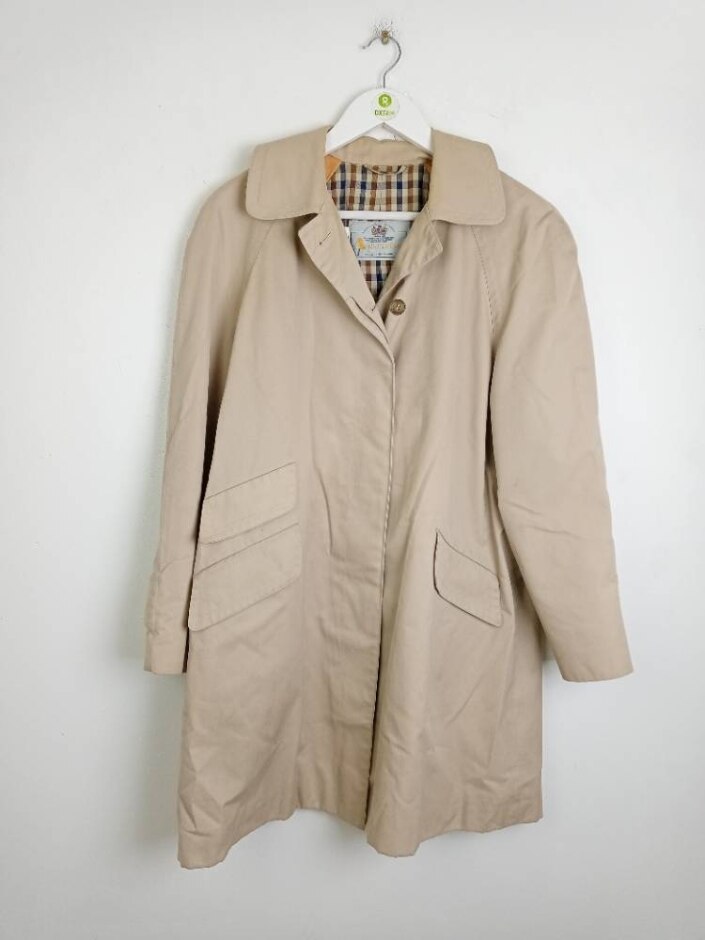 Aquascutum  Waterproof Mac Trenchcoat  Beige Size: M