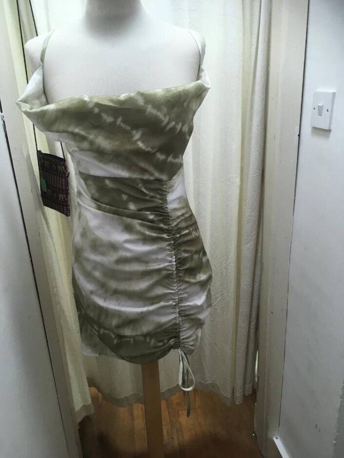 Pretty Little Thing Dress Green Size: 6