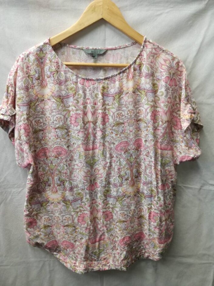 Next X Morris  & Co Short Sleeved Top With Flowers Pink Size: 12