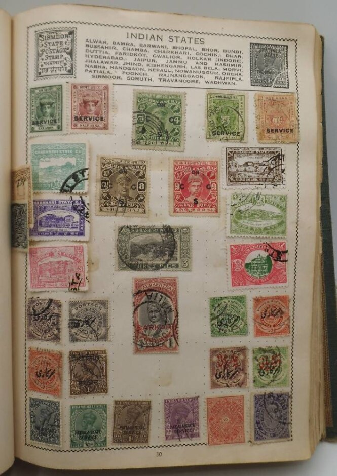 Collection Of C.2500 World Stamps
