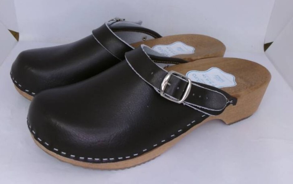 Futuro Brown Leather Wooden Clogs Size 8
