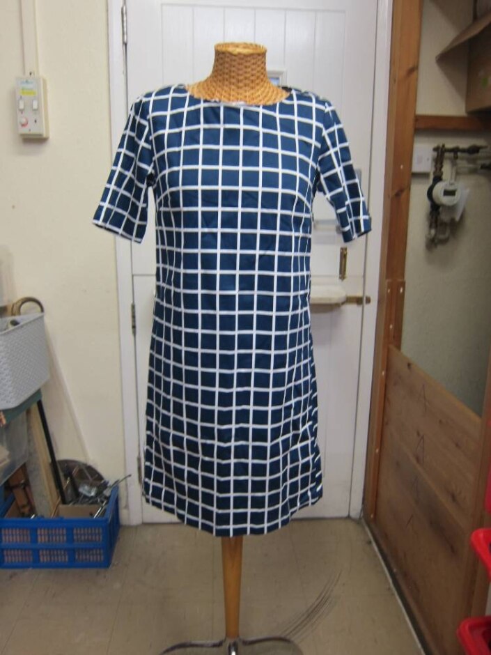 Minimum Striped Dress Navy & White Size: 10