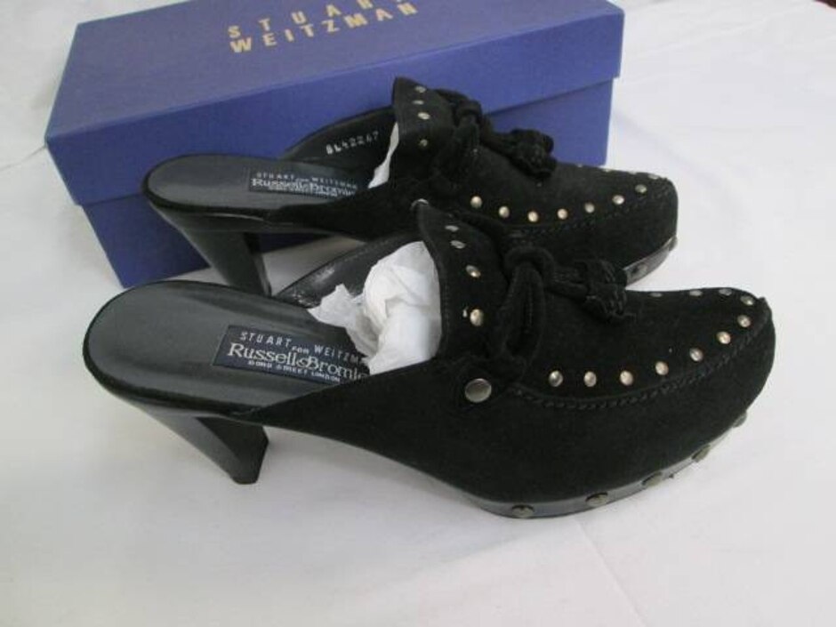 Bnib Stuart Weitzman For Russell & Bromley Suede Studded Mules Black Size 4.5