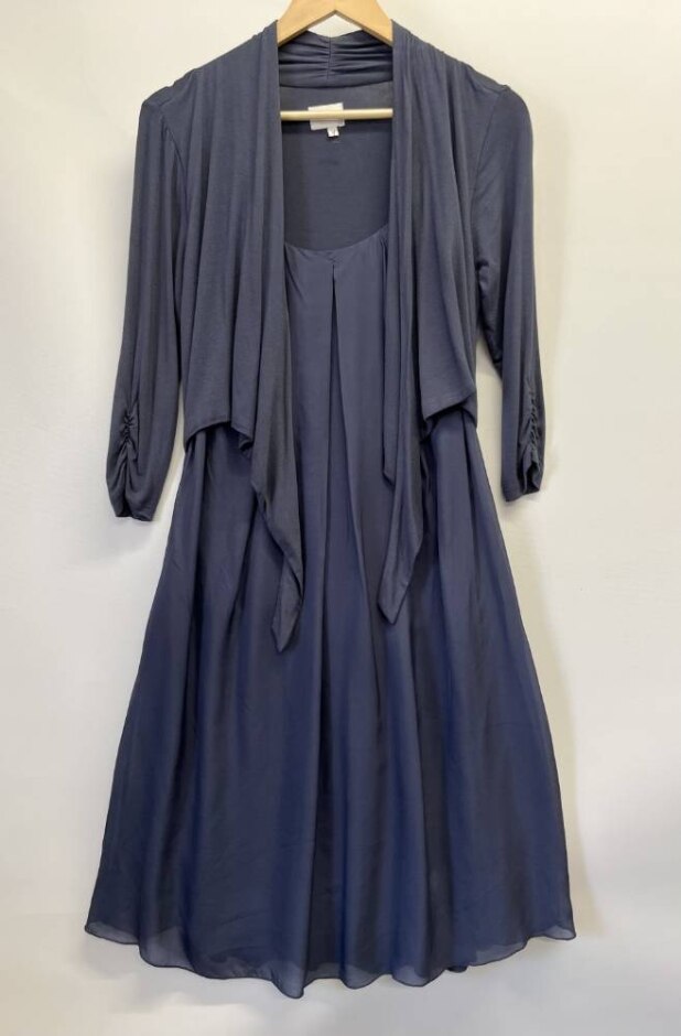 Kaliko U-neck, Long, Silk Dress In Navy Size: 8