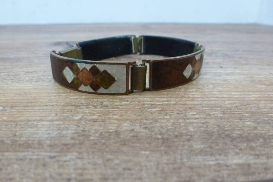 Matte Enameled Jointed Bracelet Copper And Brass 7