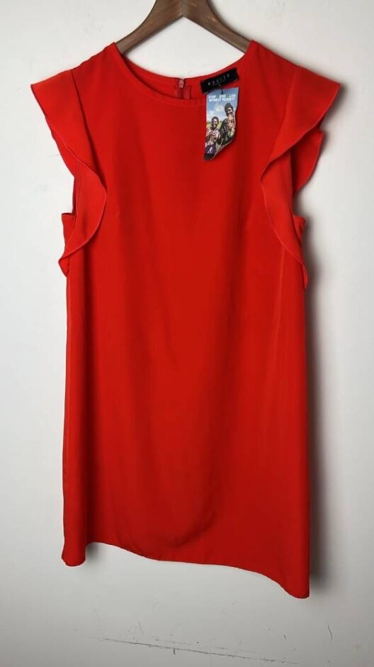 Mohito Summer Dress With Ruffles Red Size: 8