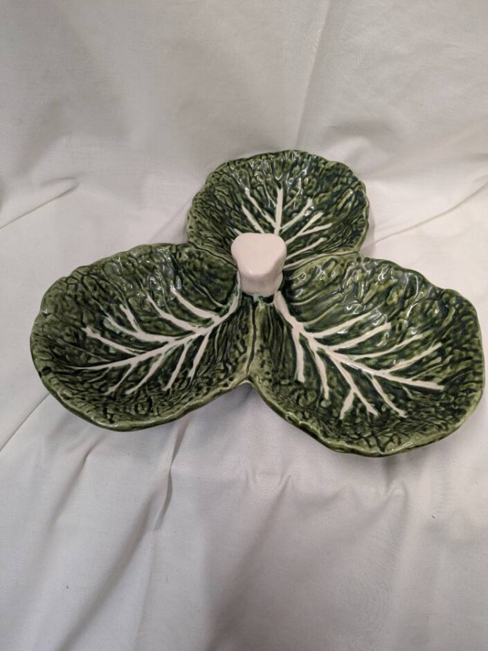 Belo Portugal 3 Section Cabbage Serving Bowl