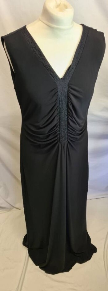 Non-branded Sleeveless Formal Dress Black Size: M