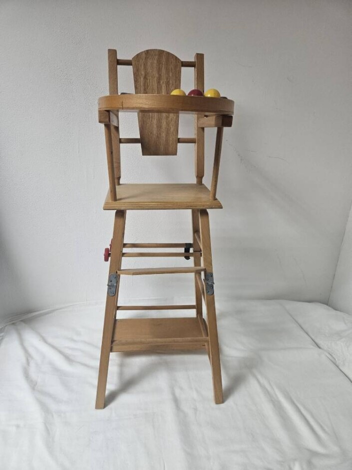 Vintage Childs Dolls High Chair Play Toy Mid Century 1950s