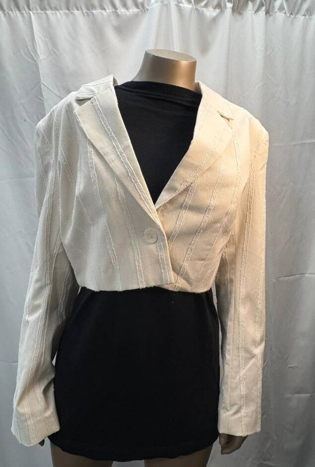 H&m Cropped Textured-weave Blazer Beige Size: M