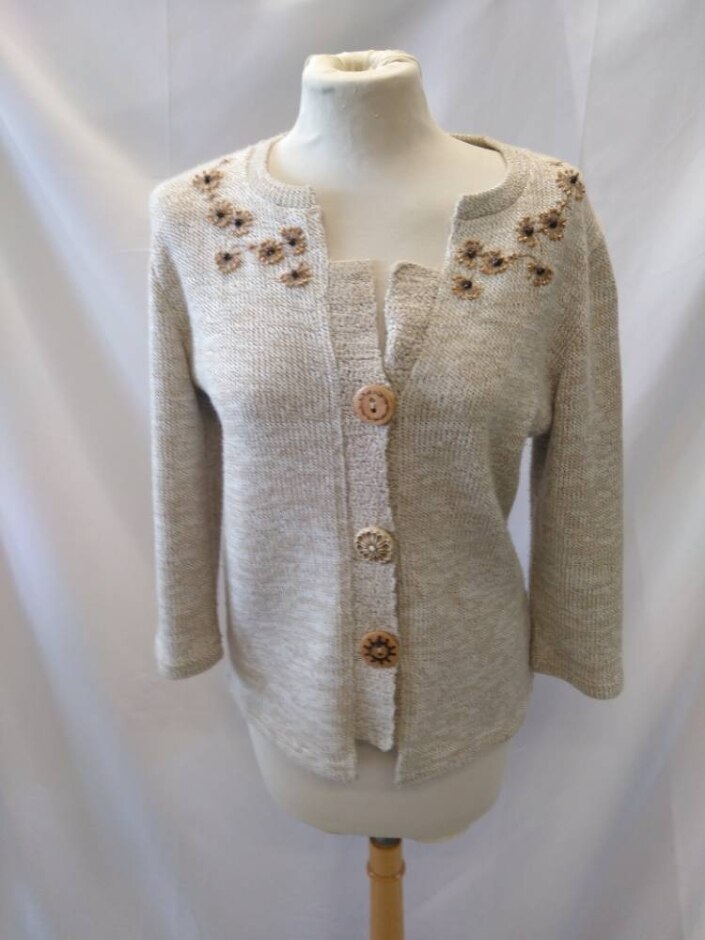 Per Una Cardigan With Flowers Beige Size: M