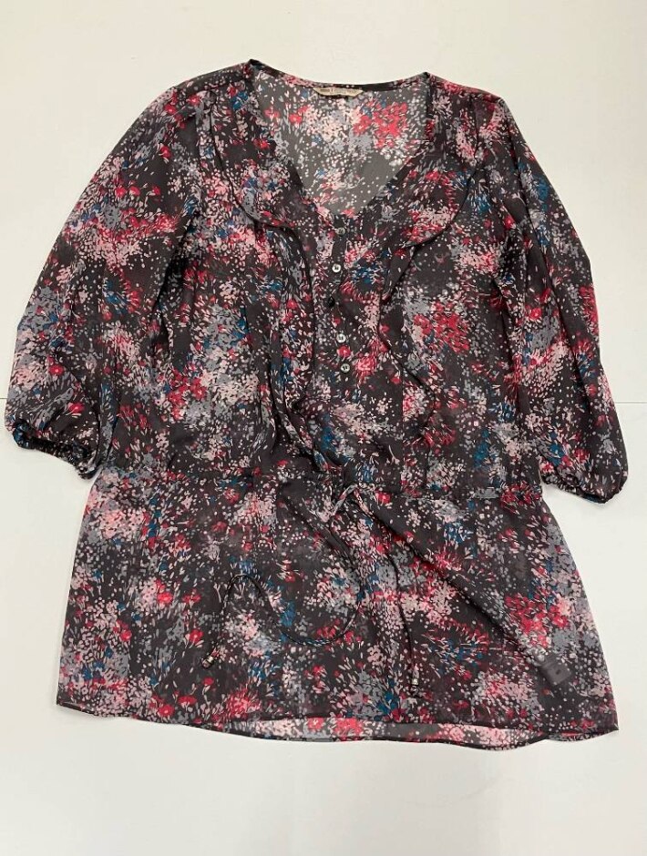 Marks And Spencer Flower Light Summer Top Grey Size: 14