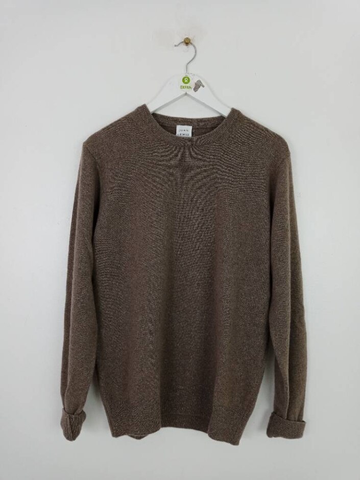 Charles Tyrwhitt V- Neck Sleeve Jumper Mocha Size: S