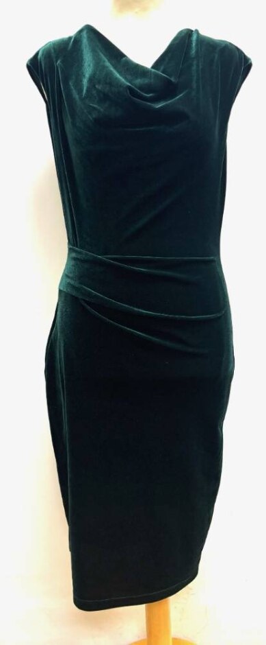 Vince Camuto Fitted Velvet Dress Green Size: 6