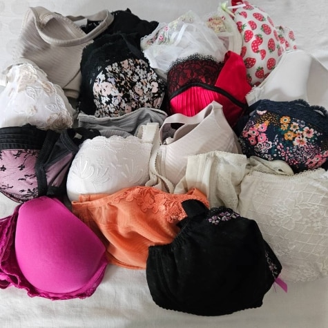 Various Brands Underwired x 18 Bras, Various Sizes, Used Various Size: 34C