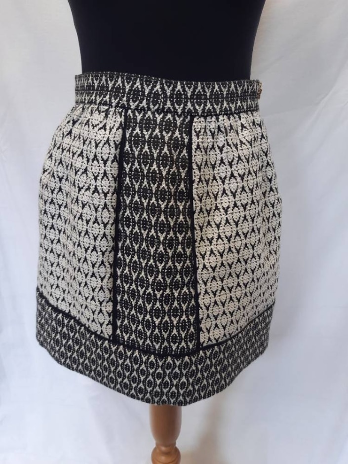 new! j crew xxxs jacquard skirt black size: one size