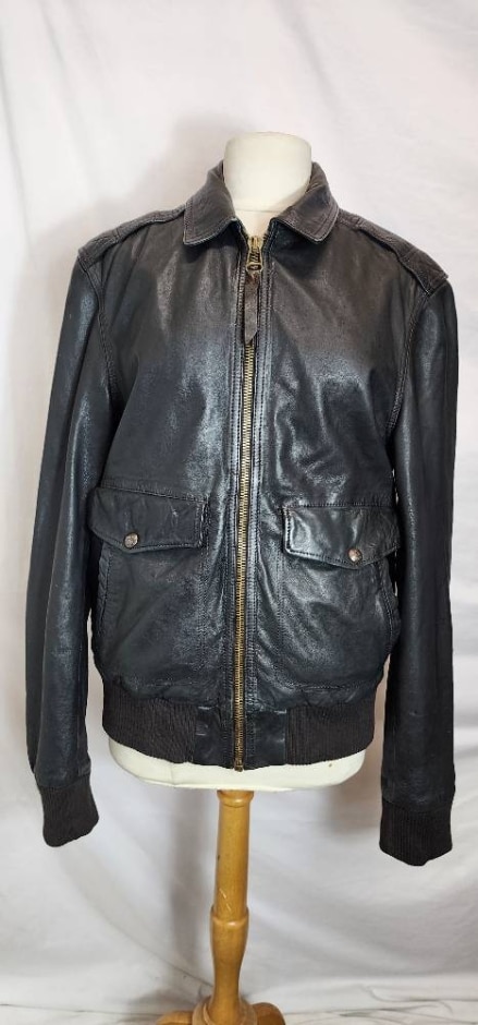levi strauss & co 100% leather jacket  black size: m