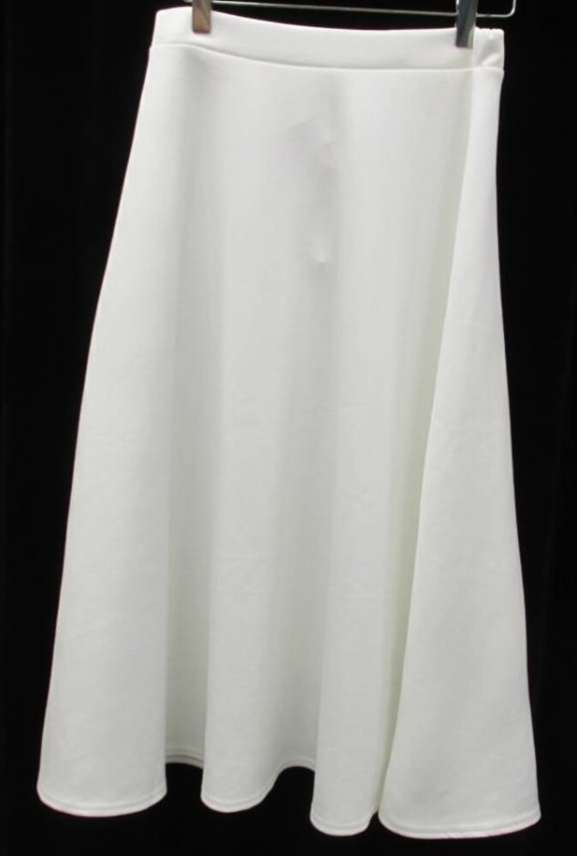 boohoo skirt white size: 12